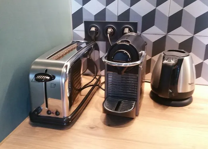 Fiquet De Normanville Pour Votre Bien Etre En Plein Coeur Historique